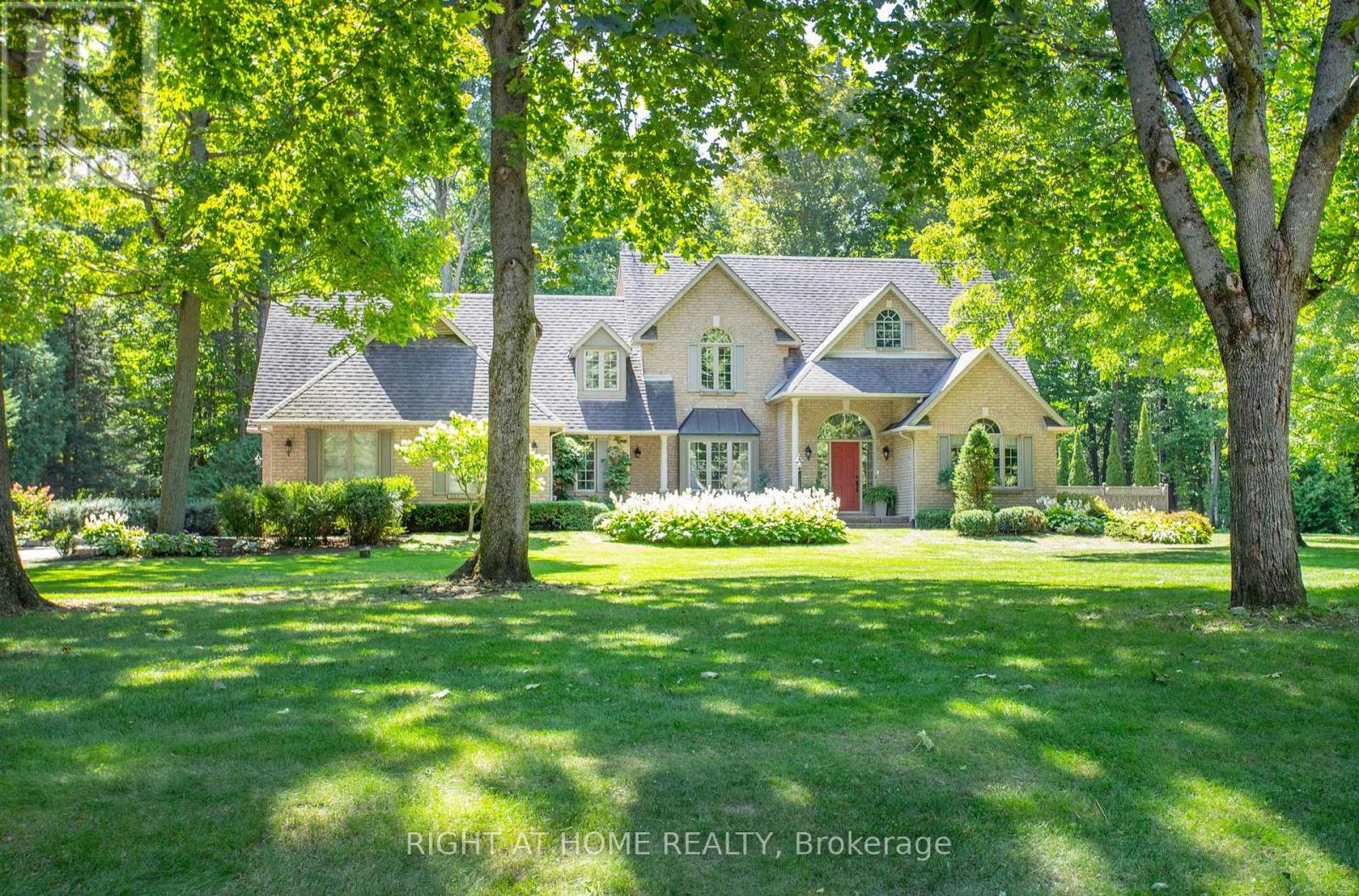 27 Timberlane Court, Clarington, Ontario  L1E 2H1 - Photo 2 - E12999186