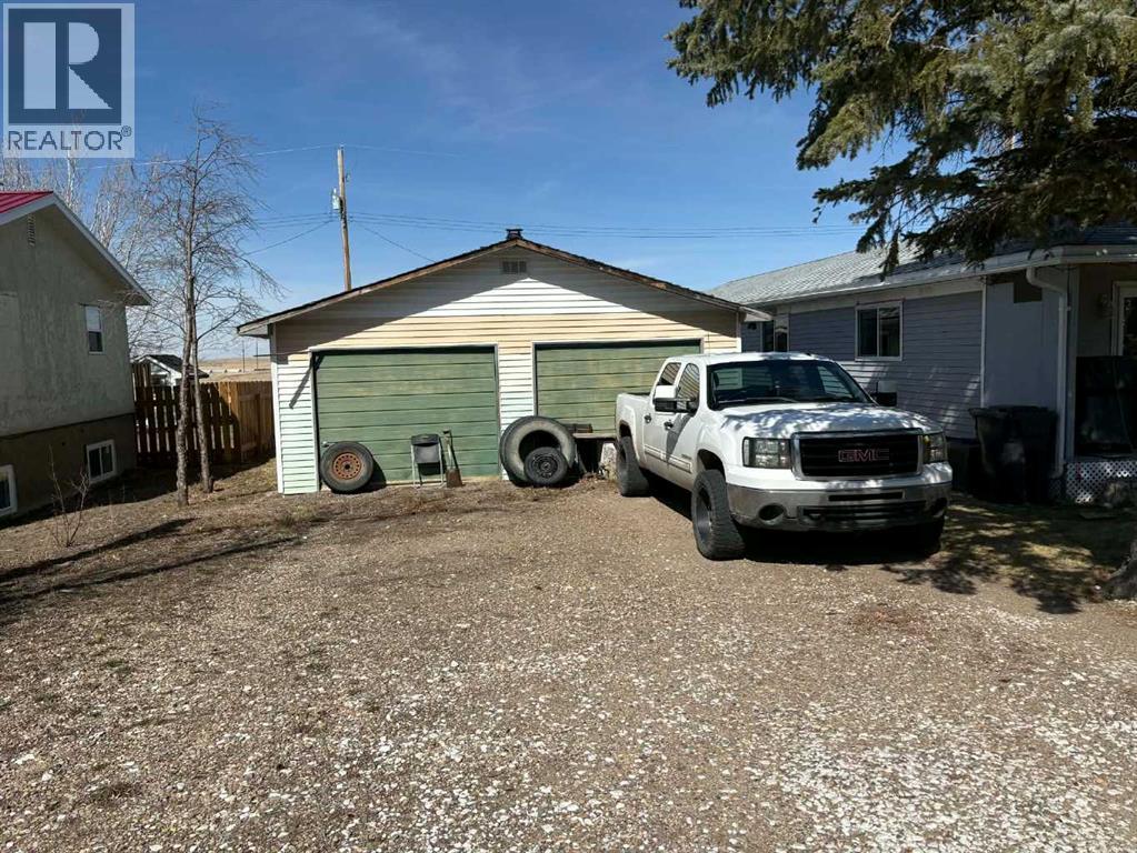 405 1 Avenue, Coutts, Alberta  T0K 0N0 - Photo 2 - A2301909