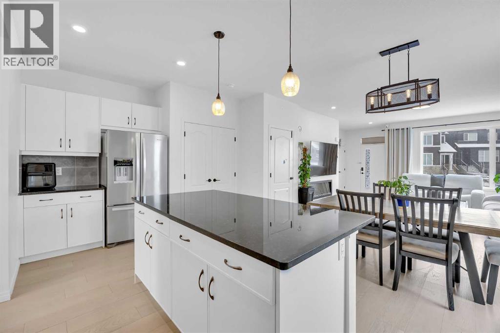 76 Edith Mews NW, Calgary, Alberta  T3R 1Y5 - Photo 14 - A2292373