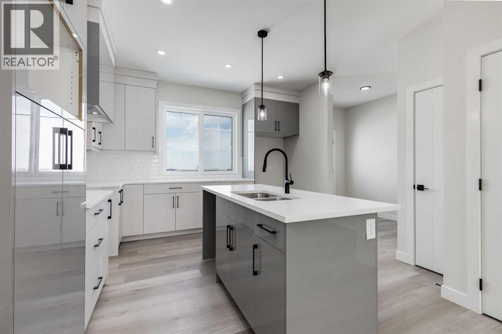 1989 Mccaskill Drive, Crossfield, Alberta  T0M 0S0 - Photo 11 - A2297170