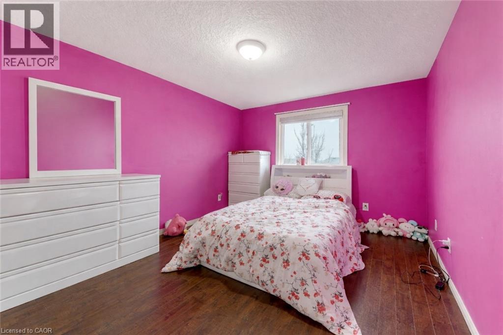 924 Copper Leaf Crescent, Kitchener, Ontario  N2E 3W1 - Photo 22 - 40817492