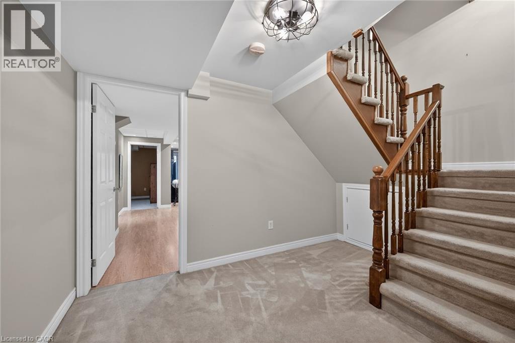 25 Hamilton Street S Unit# 31, Waterdown, Ontario  L8B 0L1 - Photo 33 - 40820416