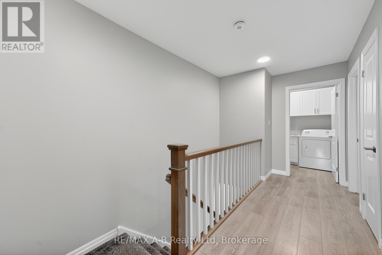 31 Trailside Drive, St. Marys, Ontario  N4X 0A8 - Photo 16 - X12999146