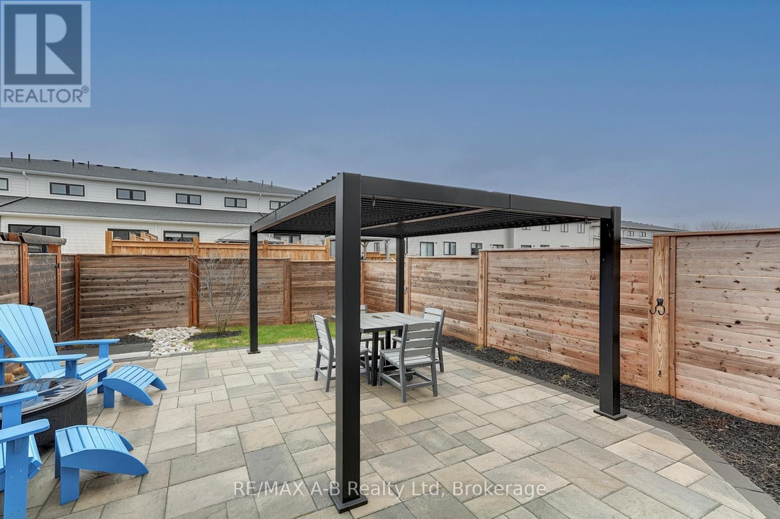 31 Trailside Drive, St. Marys, Ontario  N4X 0A8 - Photo 25 - X12999146