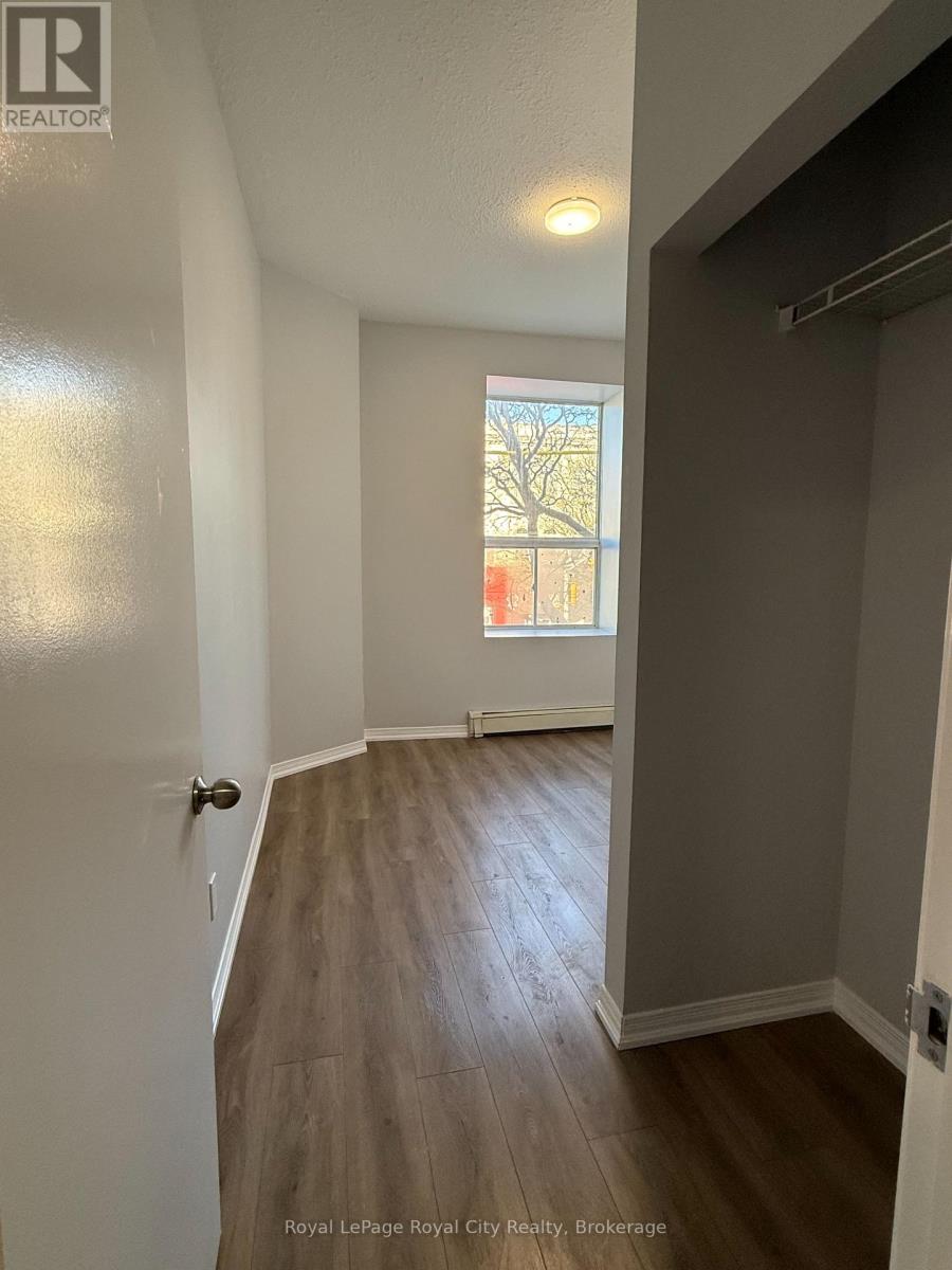 1 - 116 Wyndham Street N, Guelph, Ontario  N1H 4E8 - Photo 6 - X12999172