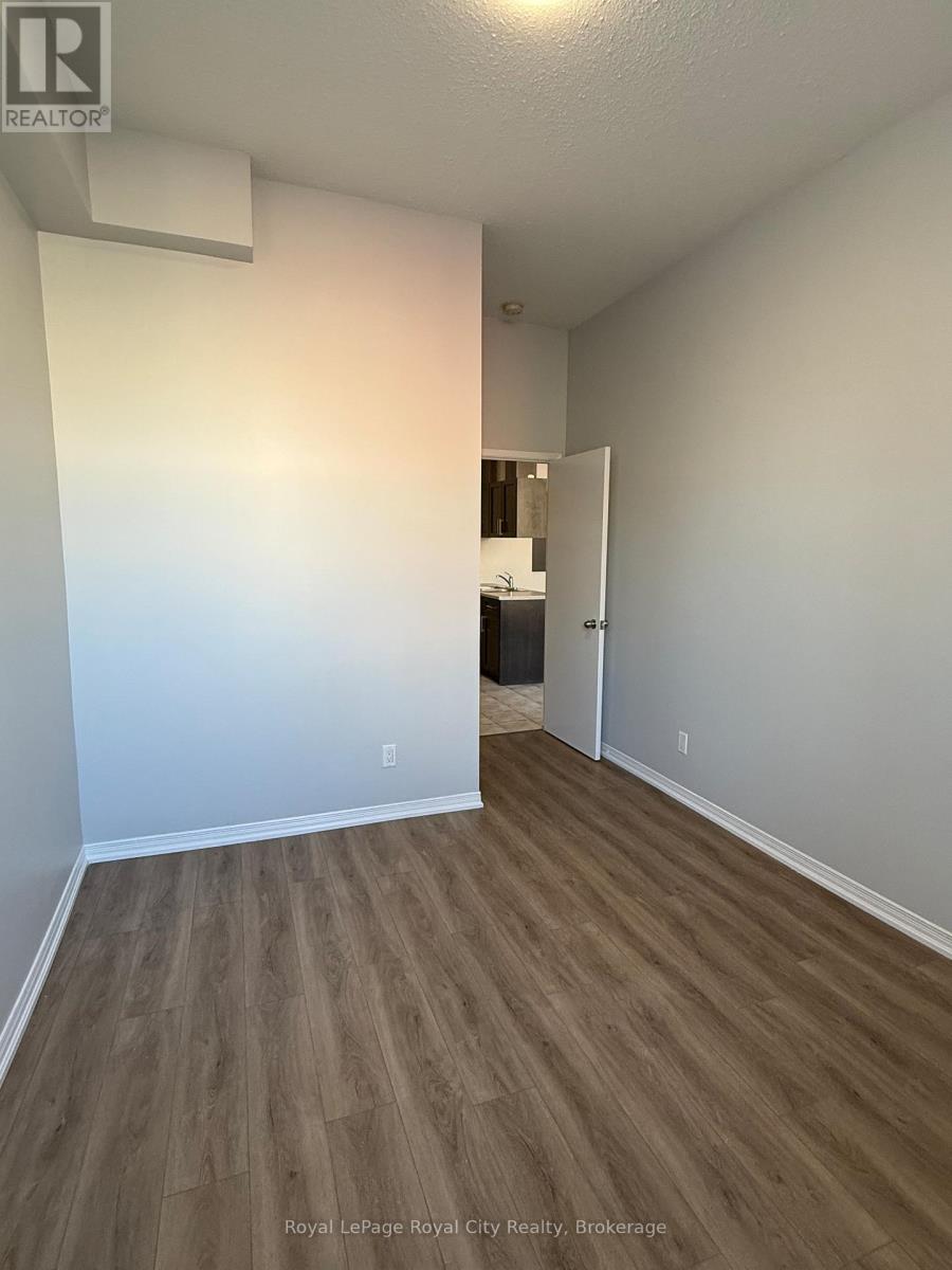 1 - 116 Wyndham Street N, Guelph, Ontario  N1H 4E8 - Photo 7 - X12999172