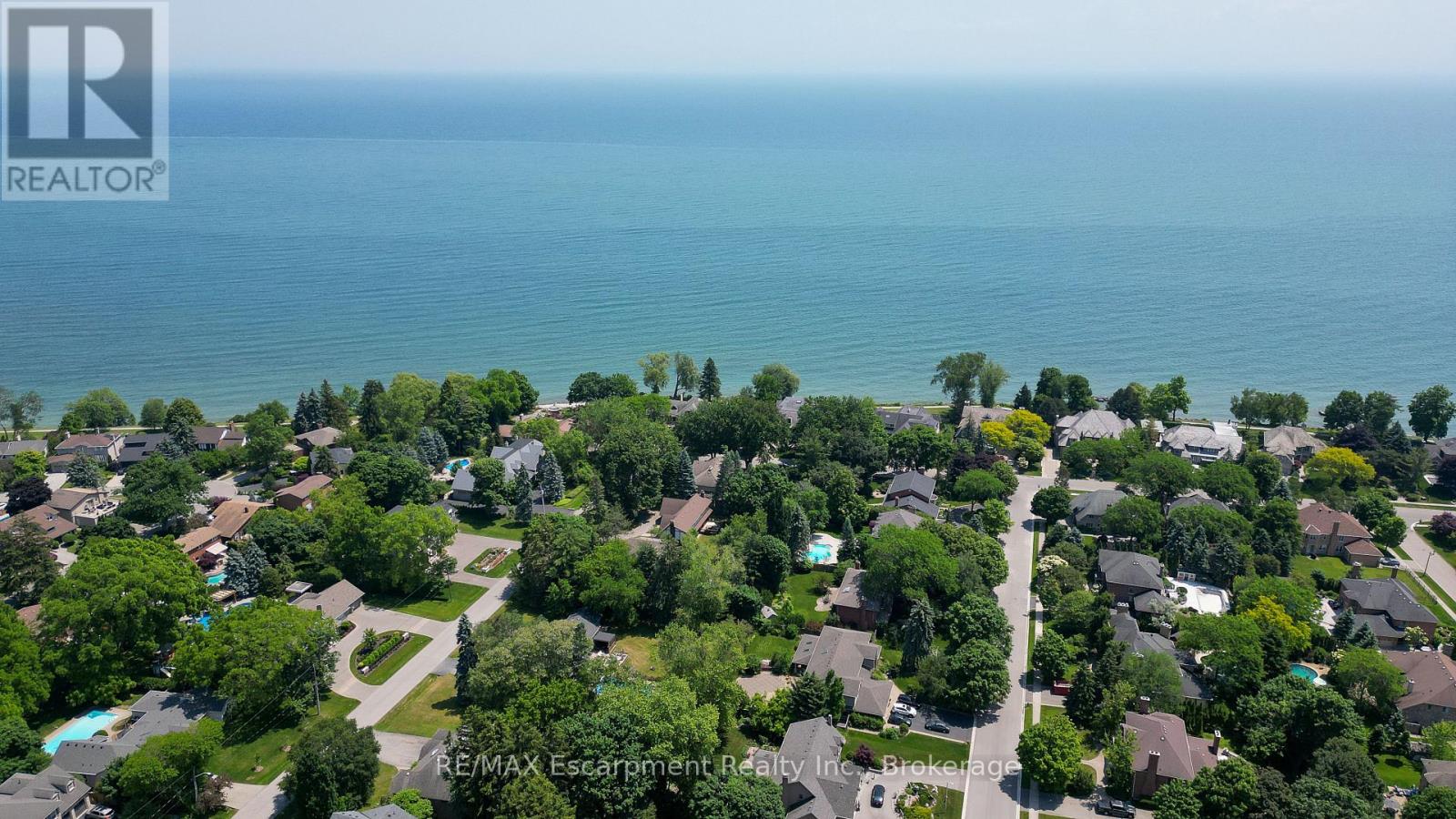 24 Birkbank Drive, Oakville, Ontario  L6J 4Y9 - Photo 43 - W12878342