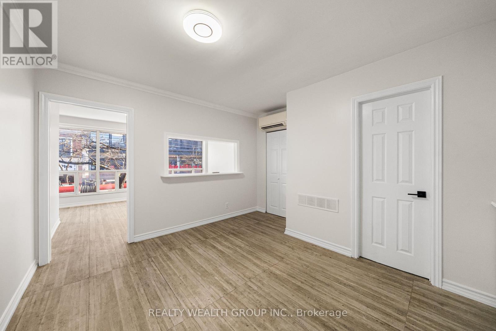 1 - 566 Queen Street W, Toronto, Ontario  M5V 2B5 - Photo 12 - C12999188