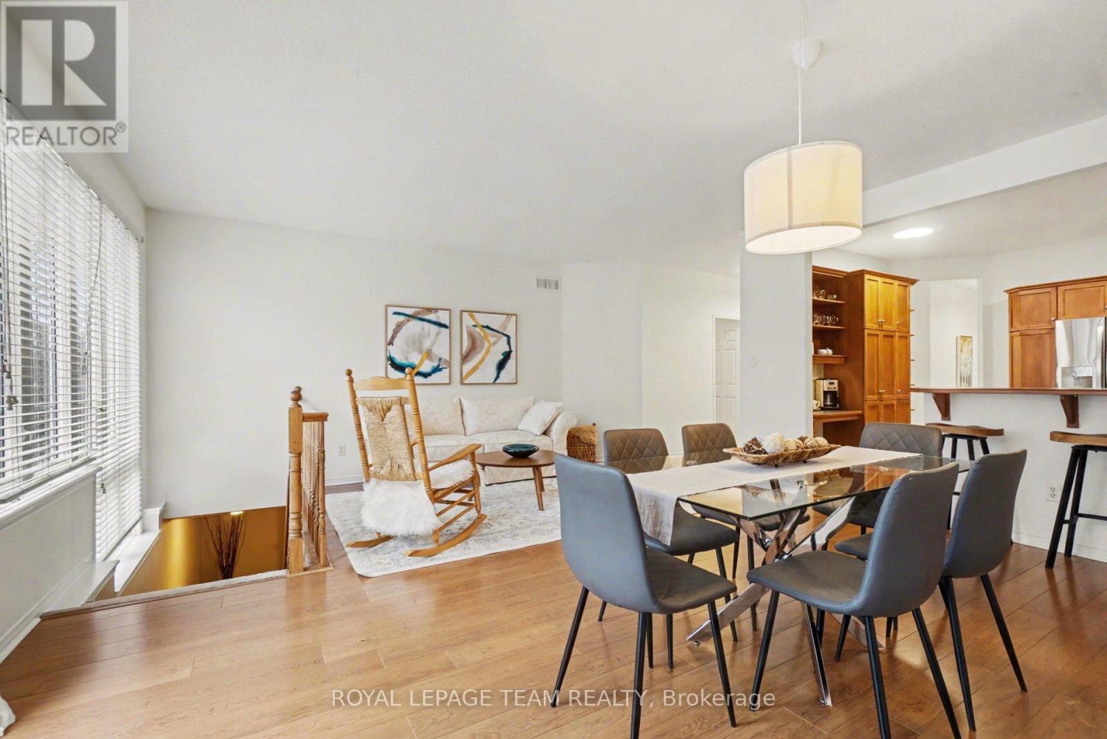 25 Sawchuk Terrace, Ottawa, Ontario  K2K 3H1 - Photo 15 - X12999192