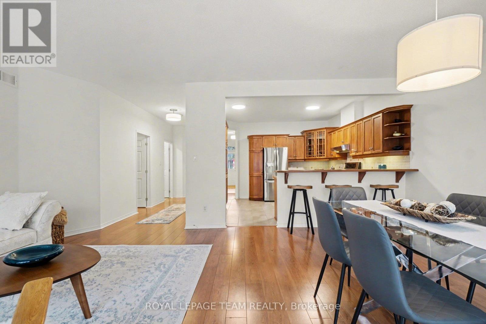 25 Sawchuk Terrace, Ottawa, Ontario  K2K 3H1 - Photo 16 - X12999192