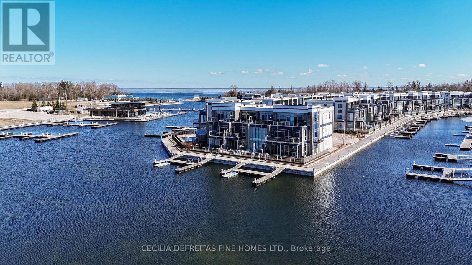 3793 Mangusta Court, Innisfil, Ontario L9S 0L5 - Photo 2 - N12992958