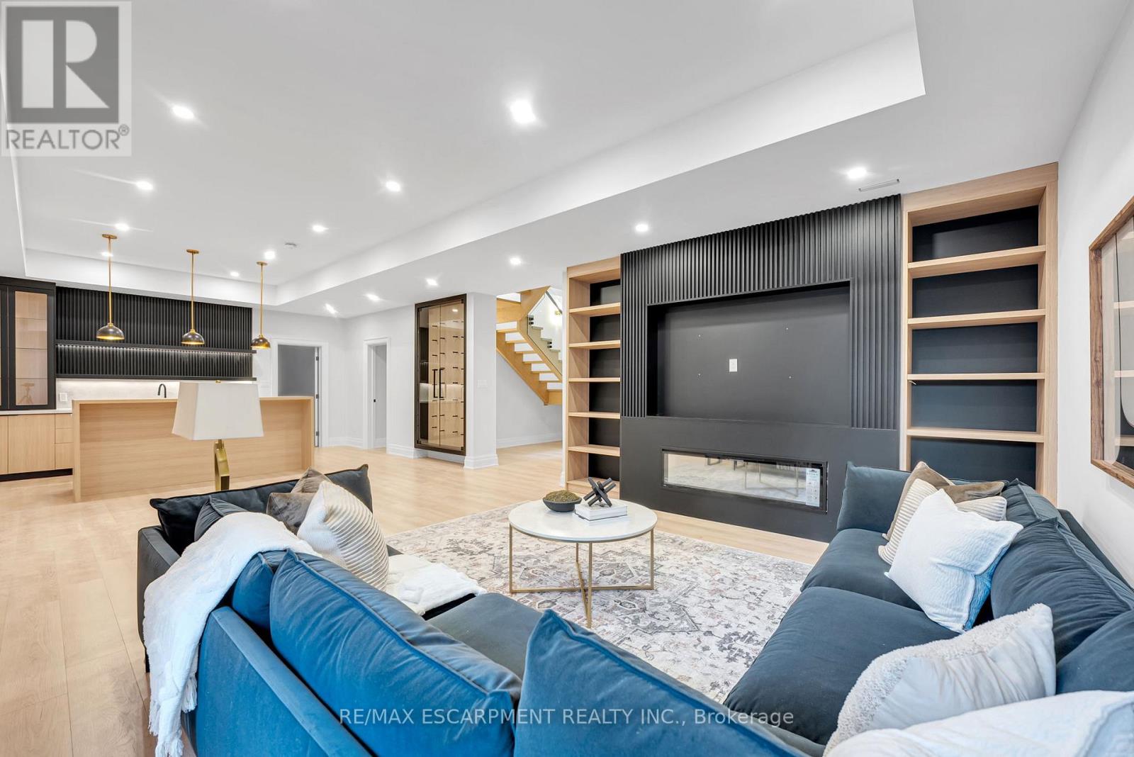 383 Wadsworth Street, Oakville, Ontario  L6K 2A2 - Photo 34 - W12997154