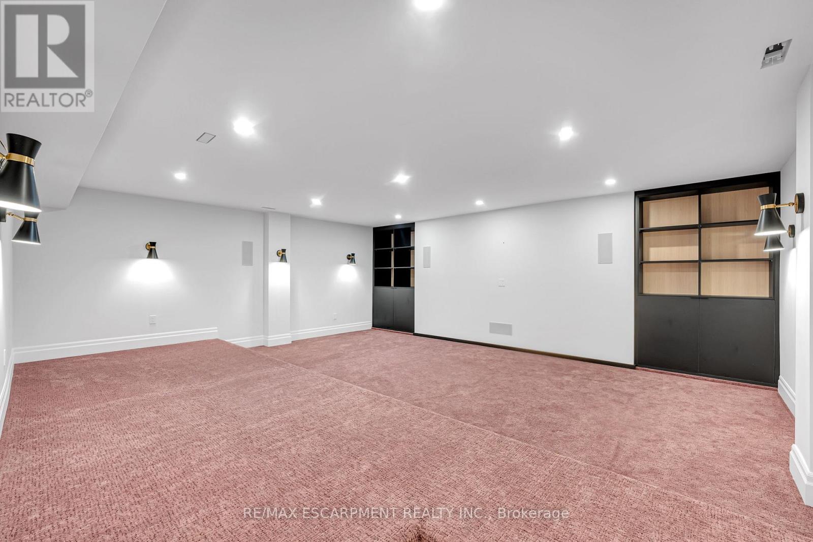 383 Wadsworth Street, Oakville, Ontario  L6K 2A2 - Photo 37 - W12997154