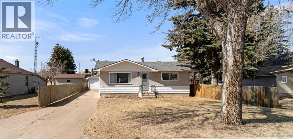 4909 51 Street, Sedgewick, Alberta