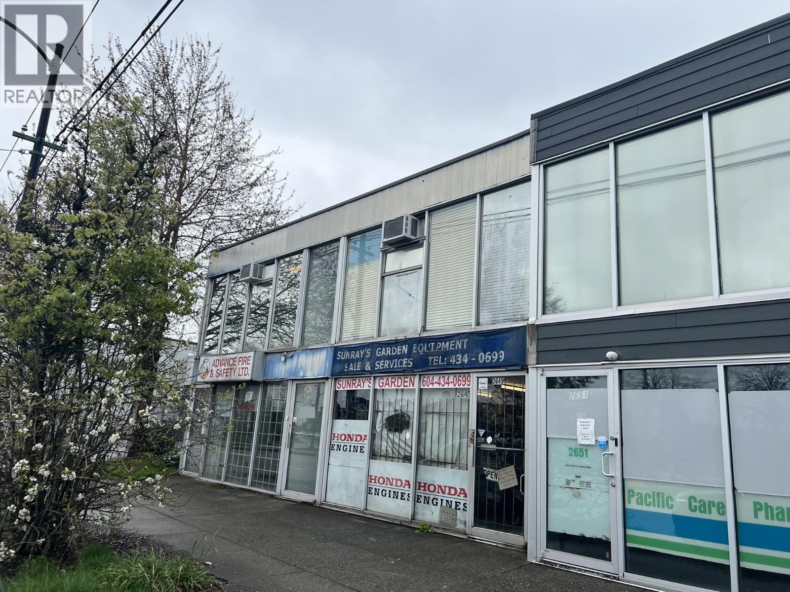 2647 KINGSWAY, Vancouver, British Columbia