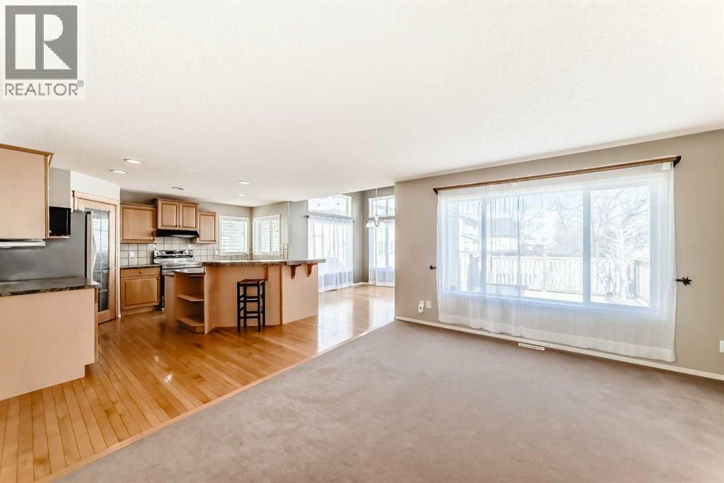 131 Somerside Crescent Sw, Calgary, Alberta  T2T 4K6 - Photo 6 - A2296775