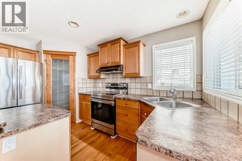 131 Somerside Crescent Sw, Calgary, Alberta  T2T 4K6 - Photo 9 - A2296775
