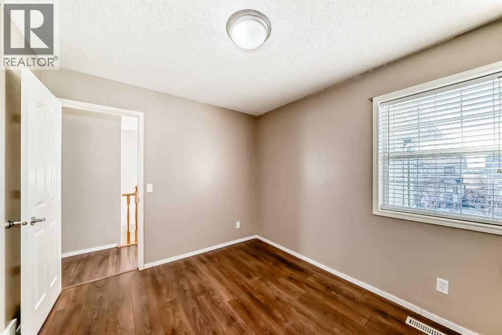 131 Somerside Crescent Sw, Calgary, Alberta  T2T 4K6 - Photo 35 - A2296775
