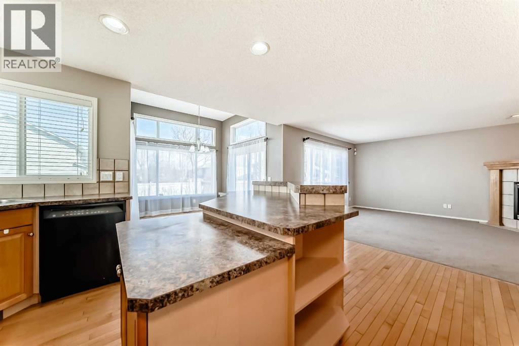 131 Somerside Crescent Sw, Calgary, Alberta  T2T 4K6 - Photo 12 - A2296775