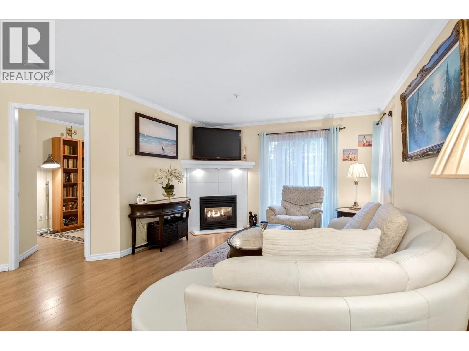 1 123 Seventh Street, New Westminster, British Columbia  V3M 6Y2 - Photo 3 - R3111537