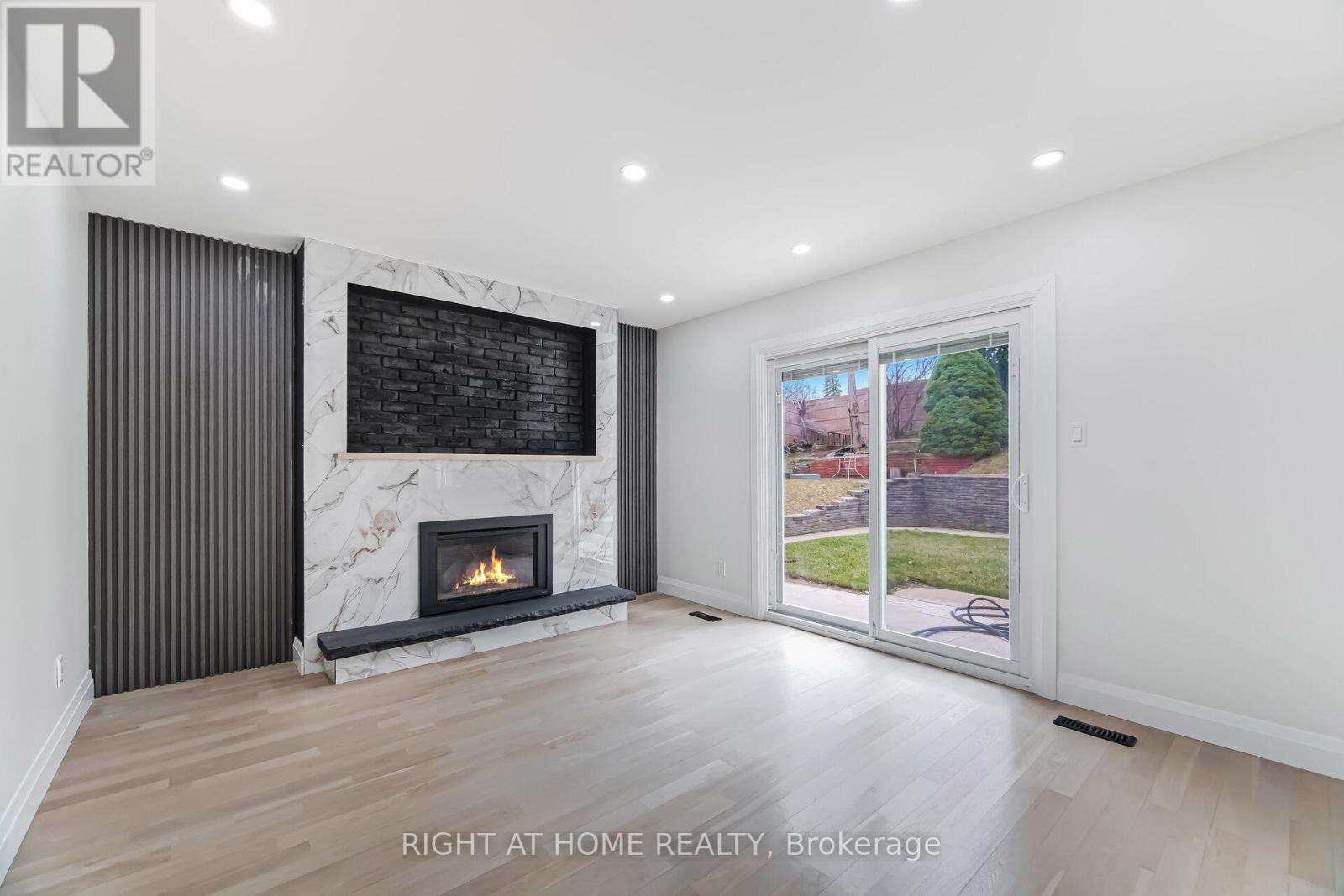 20 PEPPERWOOD PLACE, Brampton, Ontario