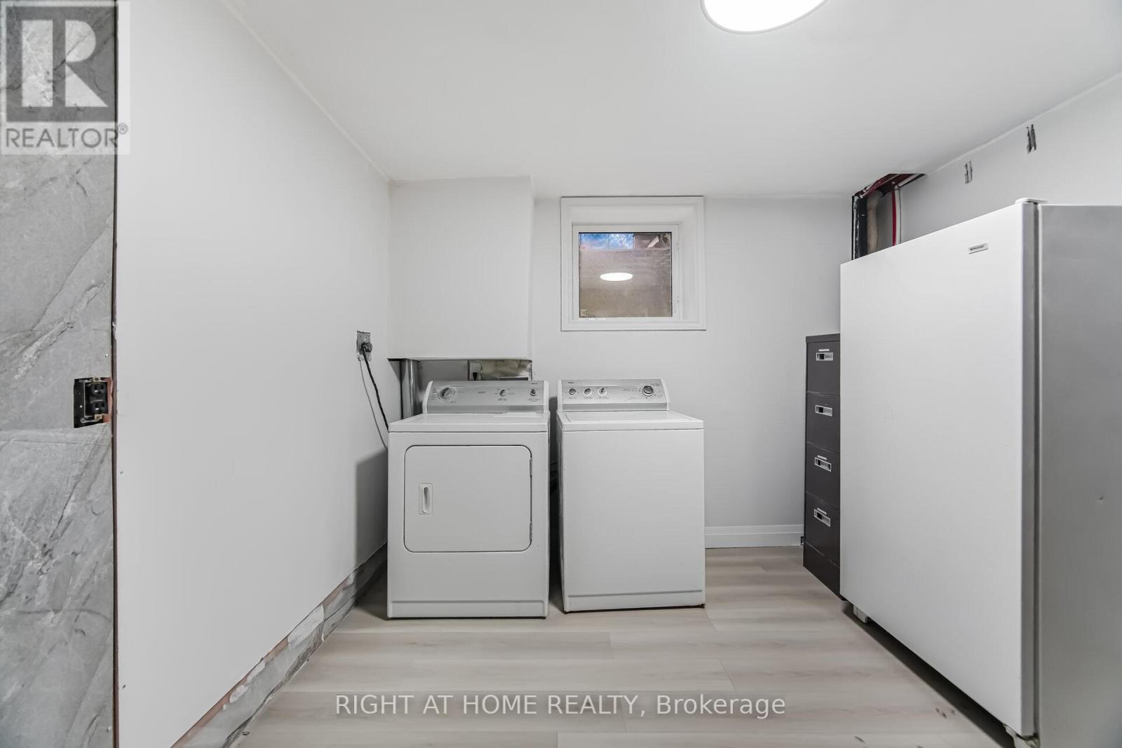 20 Pepperwood Place, Brampton, Ontario  L6S 3R9 - Photo 39 - W12999152