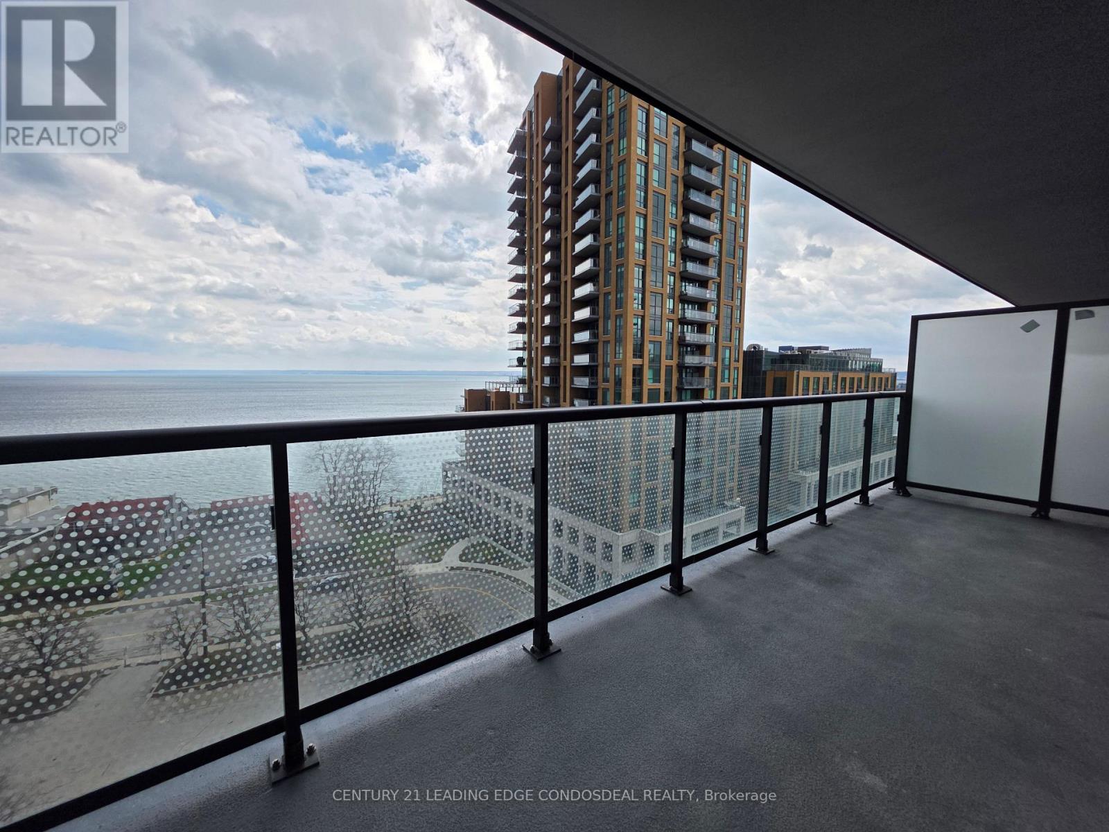 807 - 2075 Lakeshore Road, Burlington, Ontario  L7R 0H3 - Photo 14 - W12999154