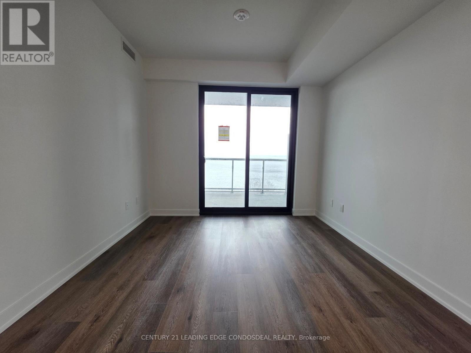 807 - 2075 Lakeshore Road, Burlington, Ontario  L7R 0H3 - Photo 9 - W12999154