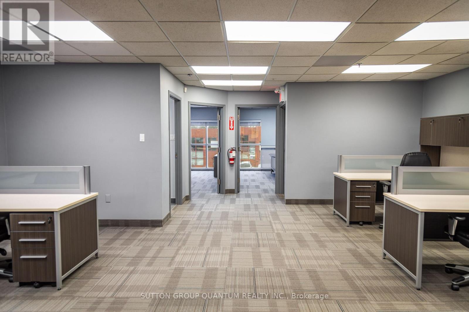 19 - 5100 South Service Road, Burlington, Ontario  L7L 6A5 - Photo 12 - W12999168