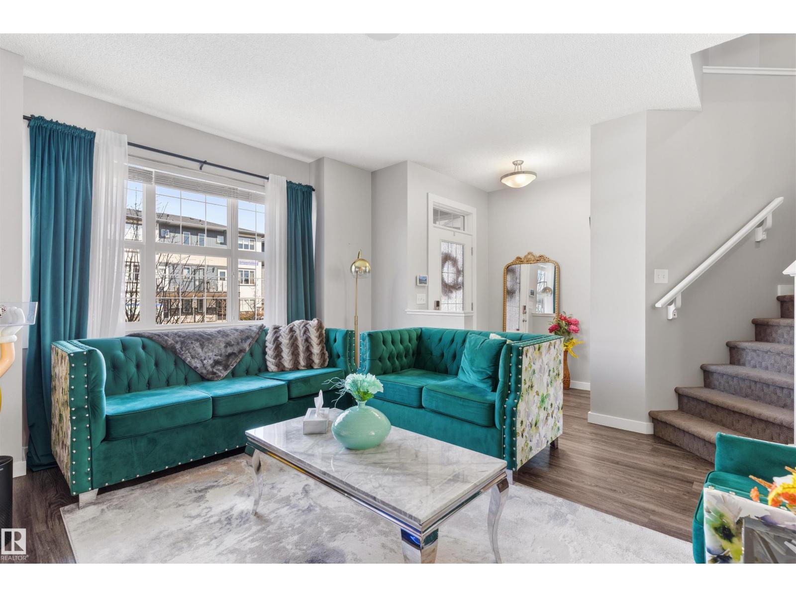 1227 Chappelle Bv Sw, Edmonton, Alberta  T6W 3R1 - Photo 7 - E4482269