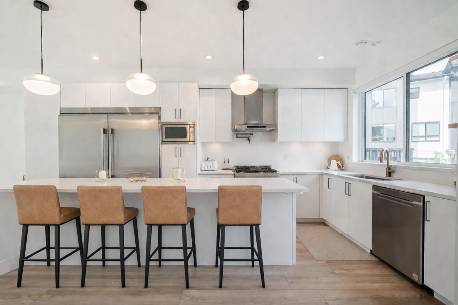 28 17538 100 AVENUE, Surrey, British Columbia