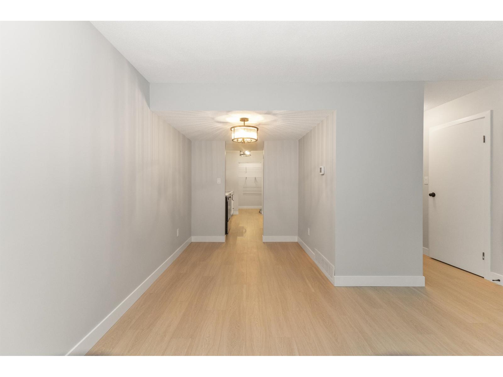 10 27272 32 Avenue, Abbotsford, British Columbia V4W 3T8 - Photo 15 - R3111430