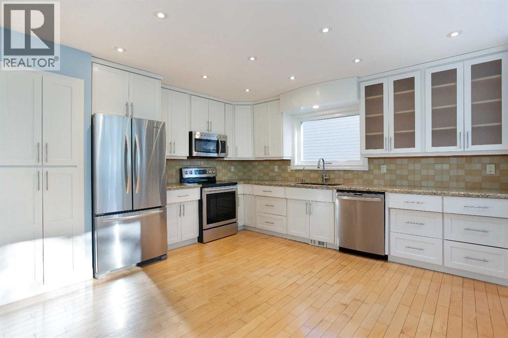 31 Signal Hill Way SW, Calgary, Alberta  T3H 2M1 - Photo 8 - A2300468