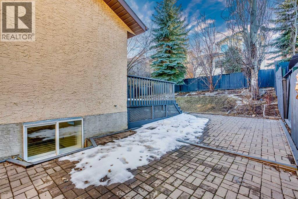 31 Signal Hill Way SW, Calgary, Alberta  T3H 2M1 - Photo 35 - A2300468