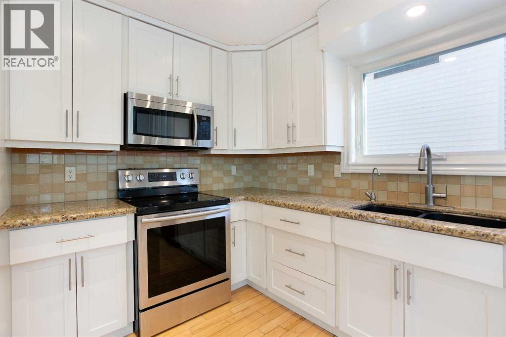 31 Signal Hill Way SW, Calgary, Alberta  T3H 2M1 - Photo 12 - A2300468