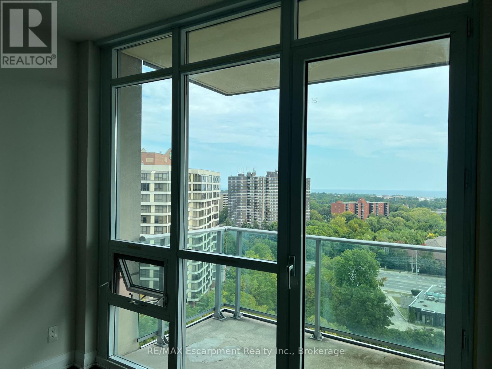 1309 - 1055 Southdown Road, Mississauga, Ontario  L5J 0A3 - Photo 24 - W12896908