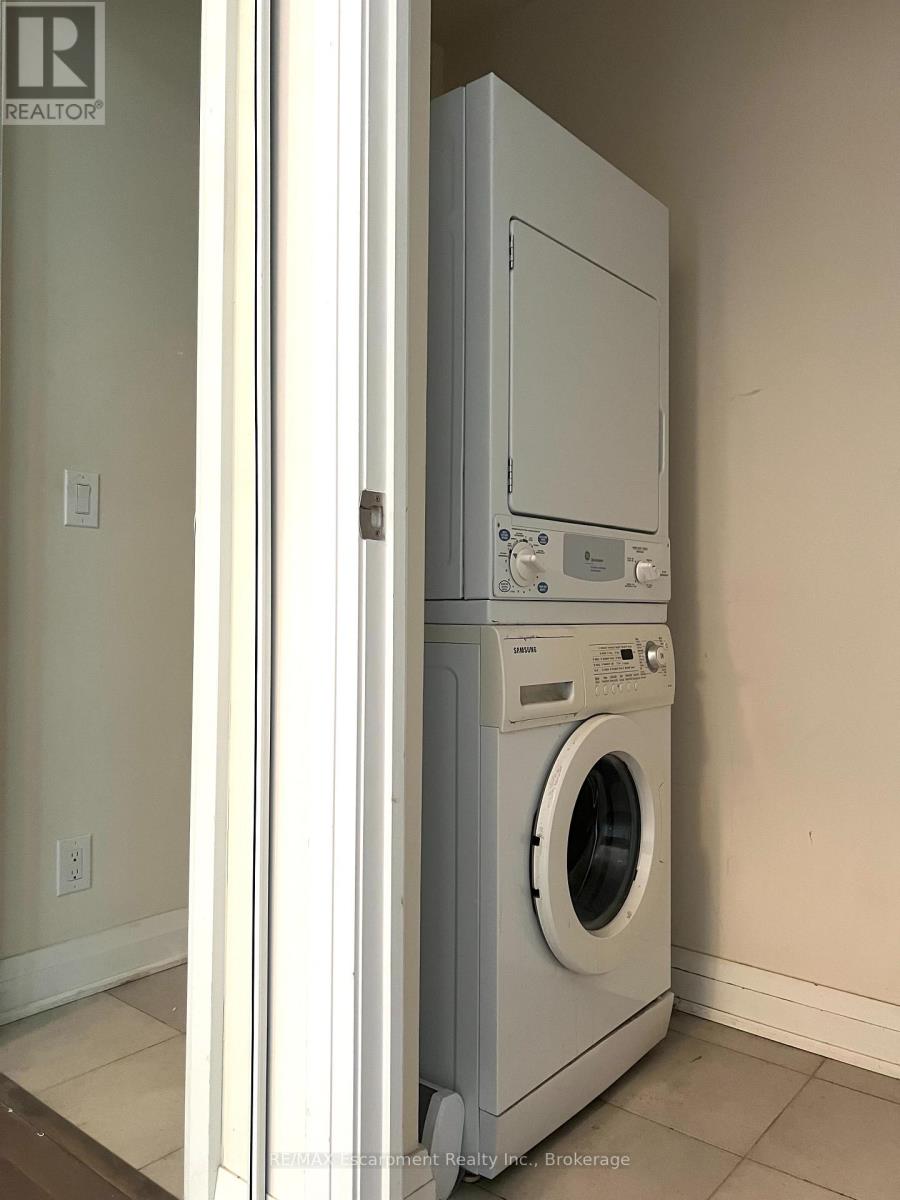 1309 - 1055 Southdown Road, Mississauga, Ontario  L5J 0A3 - Photo 30 - W12896908