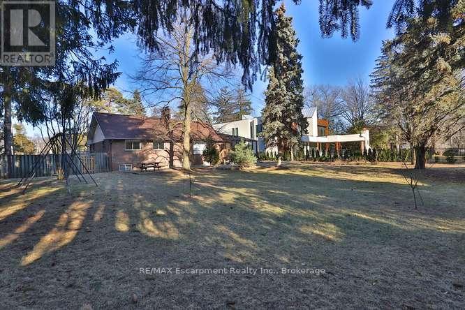 1336 Queen Victoria Avenue, Mississauga, Ontario  L5H 3H3 - Photo 44 - W12985648