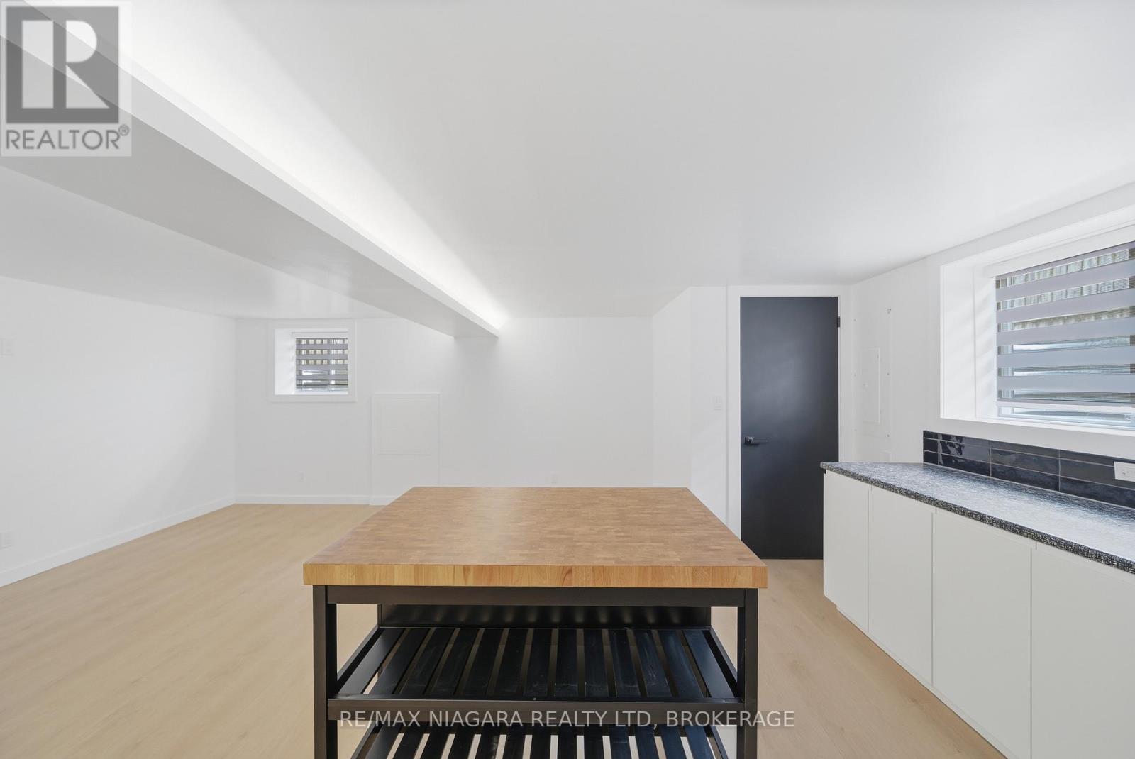 2 - Lower - 1361 Station Street, Pelham, Ontario  L0S 1E0 - Photo 12 - X12999198