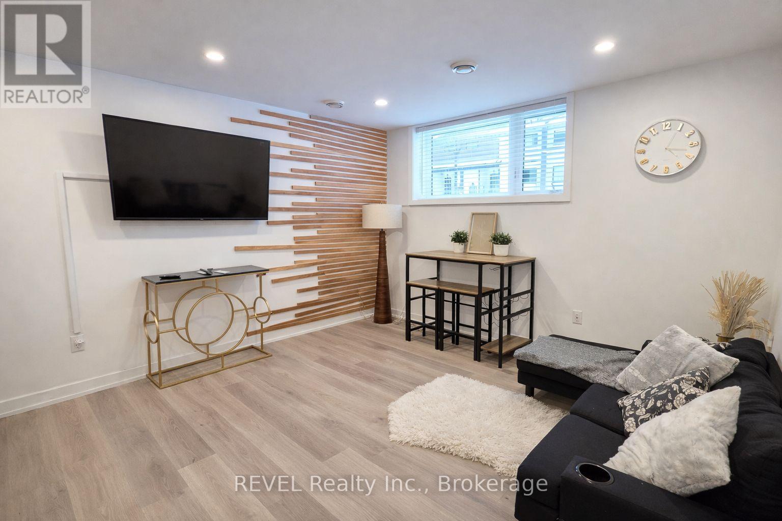 615 - 4263 Fourth Avenue, Niagara Falls, Ontario  L2E 0C2 - Photo 10 - X12999200