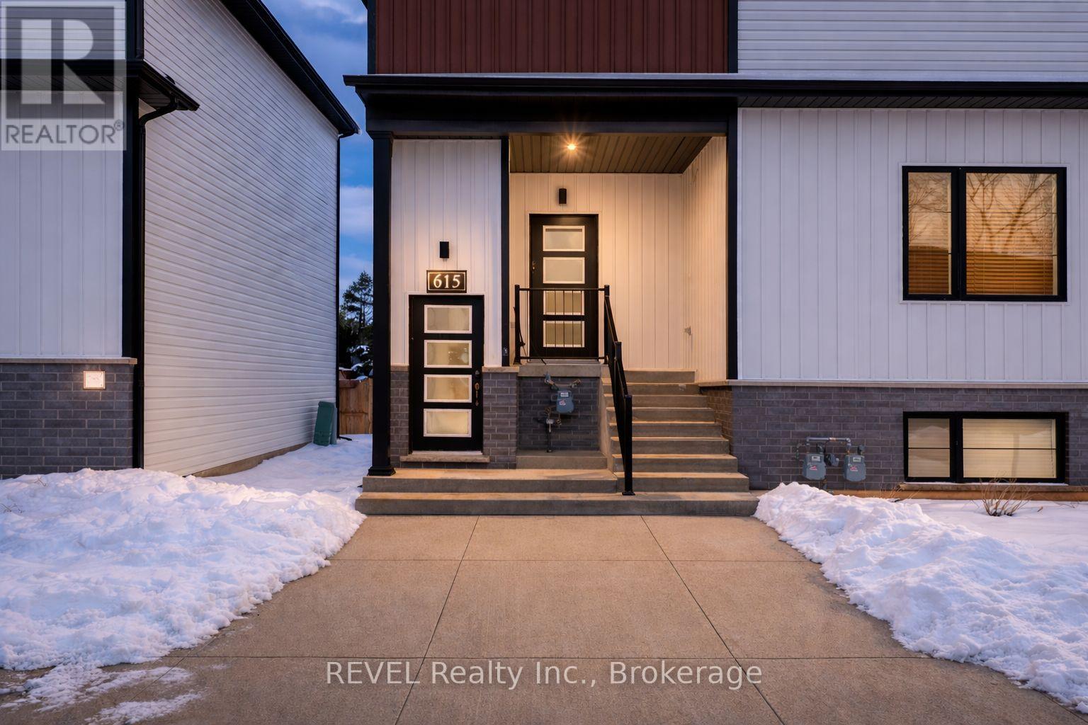 615 - 4263 Fourth Avenue, Niagara Falls, Ontario  L2E 0C2 - Photo 2 - X12999200