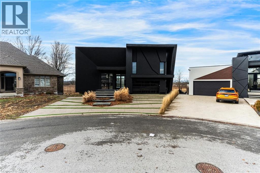 5599 Osprey Avenue, Niagara Falls, Ontario  L2H 0M2 - Photo 2 - 40805416