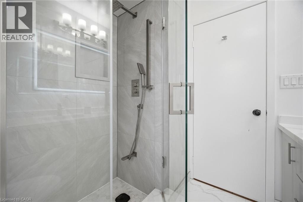 38 Leclaire Street, Hamilton, Ontario  L9C 5X3 - Photo 37 - 40820921