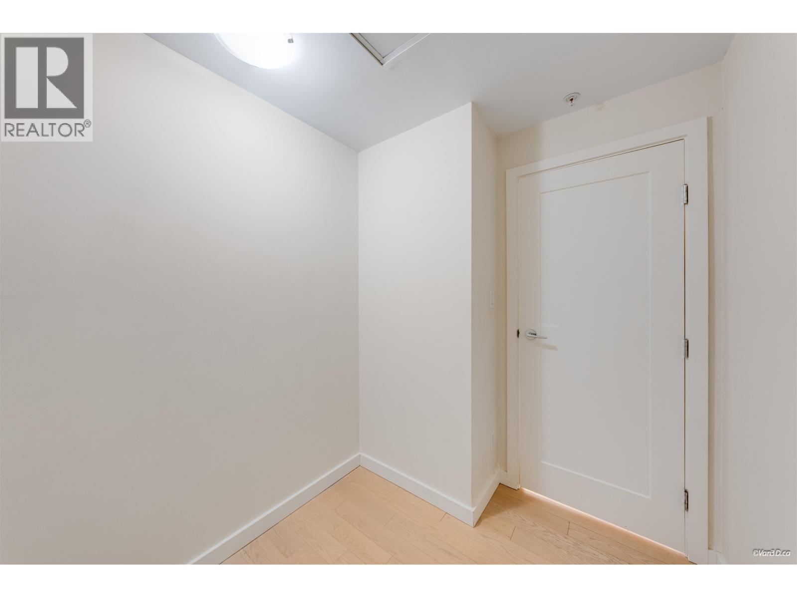 1002 88 W 1st Avenue, Vancouver, British Columbia  V5Y 0K2 - Photo 25 - R3111282