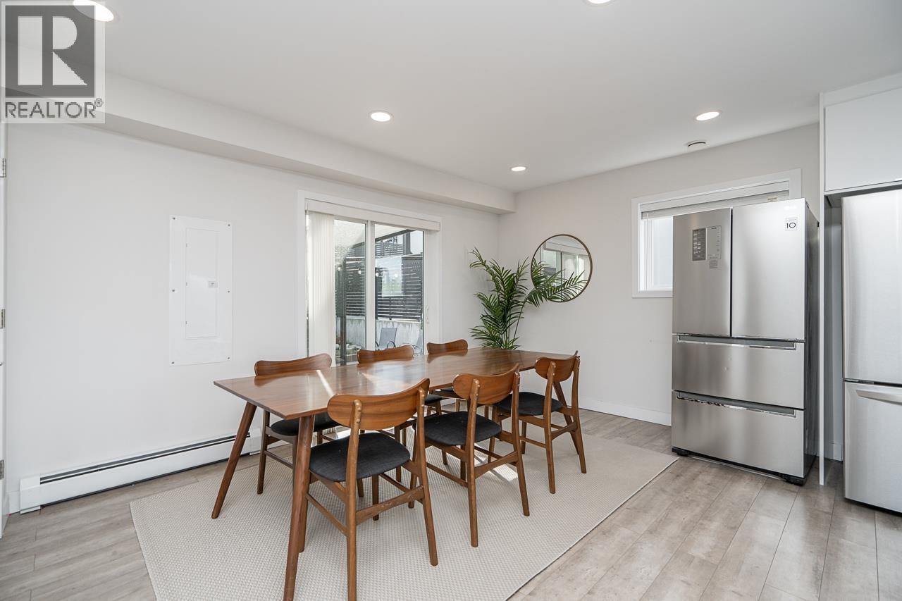 7749 Lee Street, Burnaby, British Columbia  V3N 4B9 - Photo 13 - R3111526