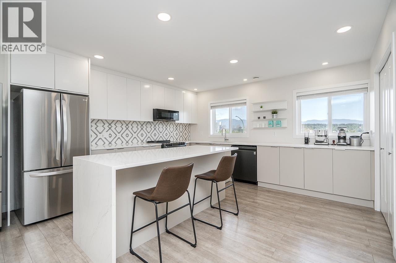 7749 Lee Street, Burnaby, British Columbia  V3N 4B9 - Photo 10 - R3111526