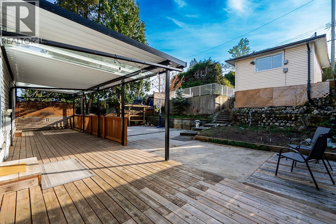 7749 Lee Street, Burnaby, British Columbia  V3N 4B9 - Photo 33 - R3111526