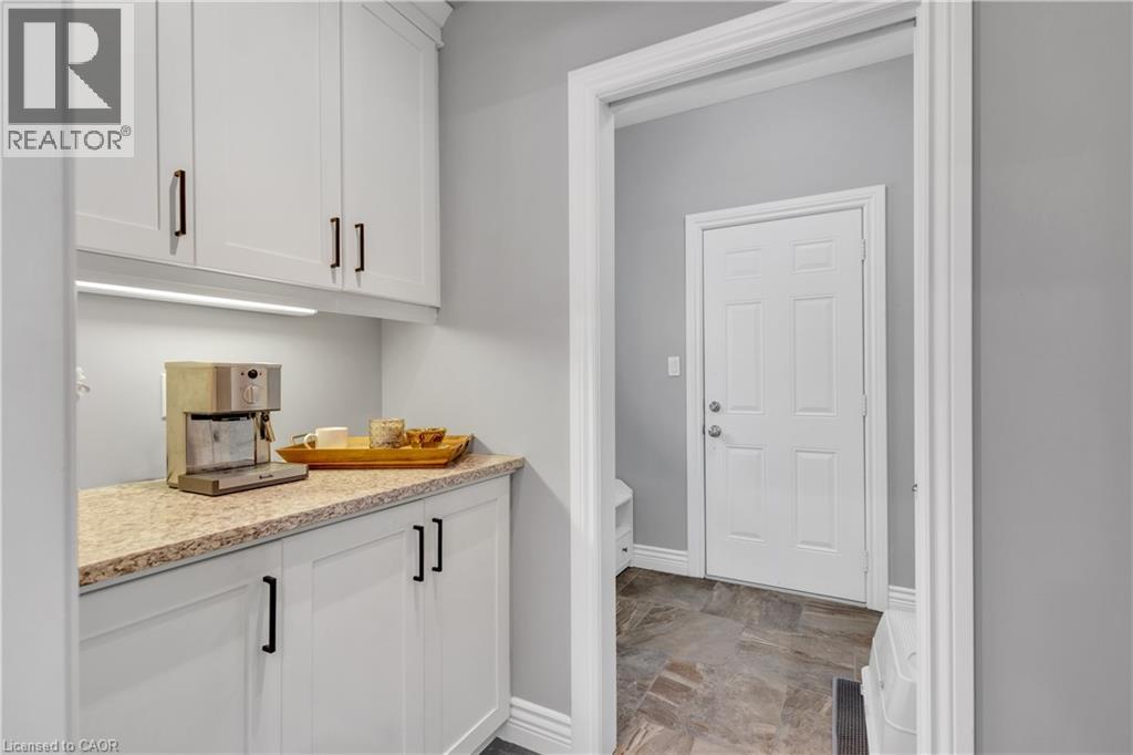 515 St Moritz Avenue, Waterloo, Ontario  N2T 0B3 - Photo 16 - 40820017