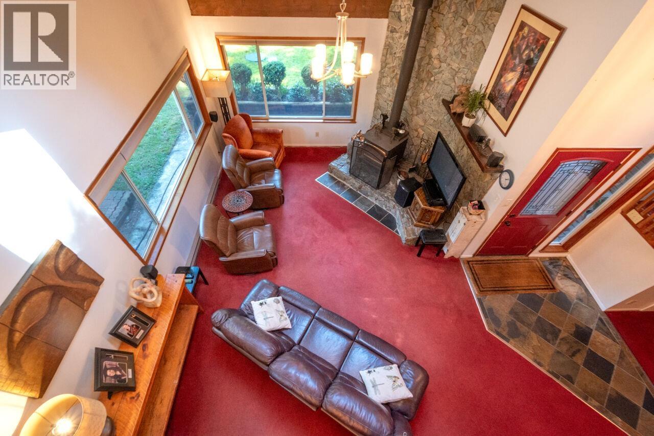 574 Cowan Road, Bowen Island, British Columbia  V0N 1G2 - Photo 13 - R3111630