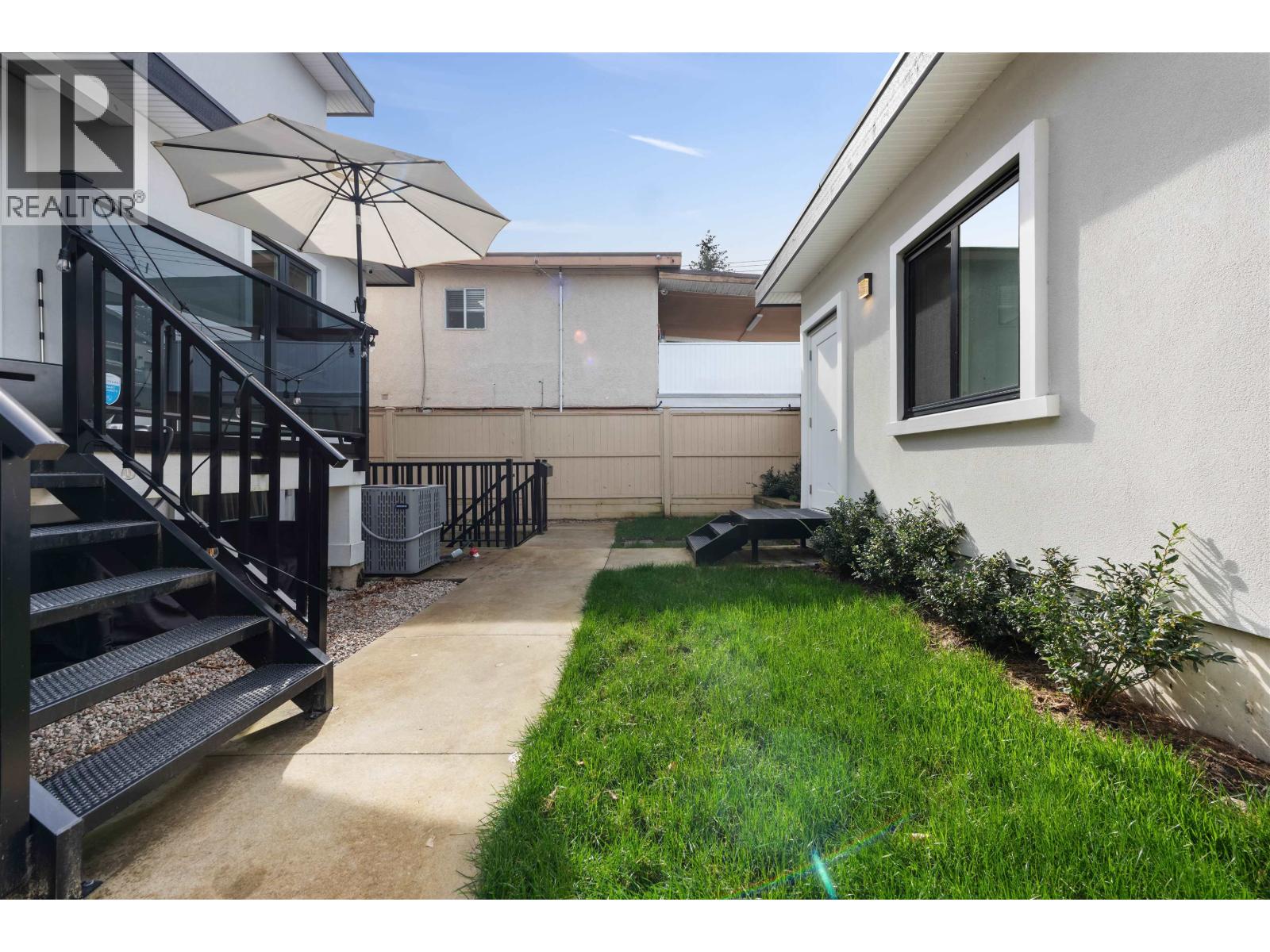 5059 Sherbrooke Street, Vancouver, British Columbia  V5W 3M1 - Photo 27 - R3111631